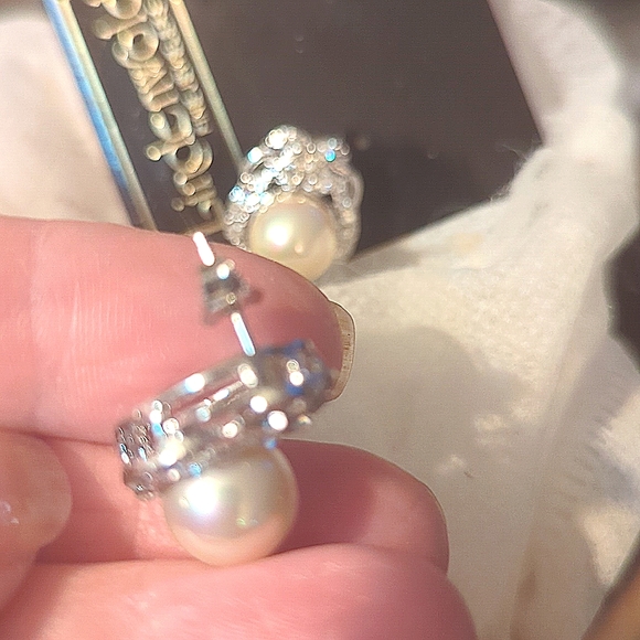 VTG Pearl Rhinestone ears - Picture 2 of 5
